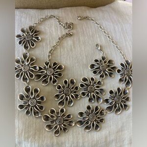 Fun Large Flower Necklace & Bracelet Set Spring Summer‎